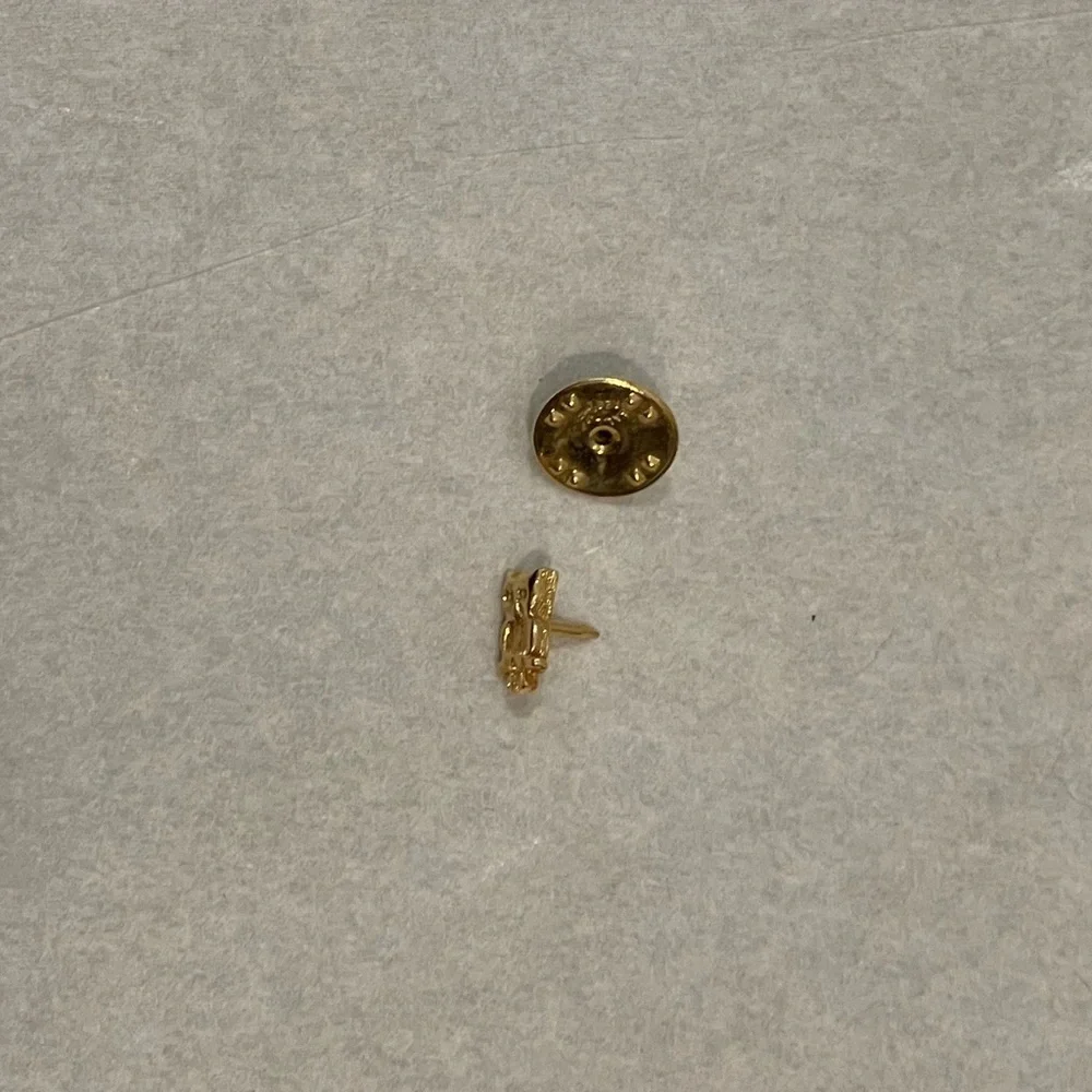vintage guc tiny gold owl pin